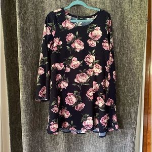 Long sleeve floral dress